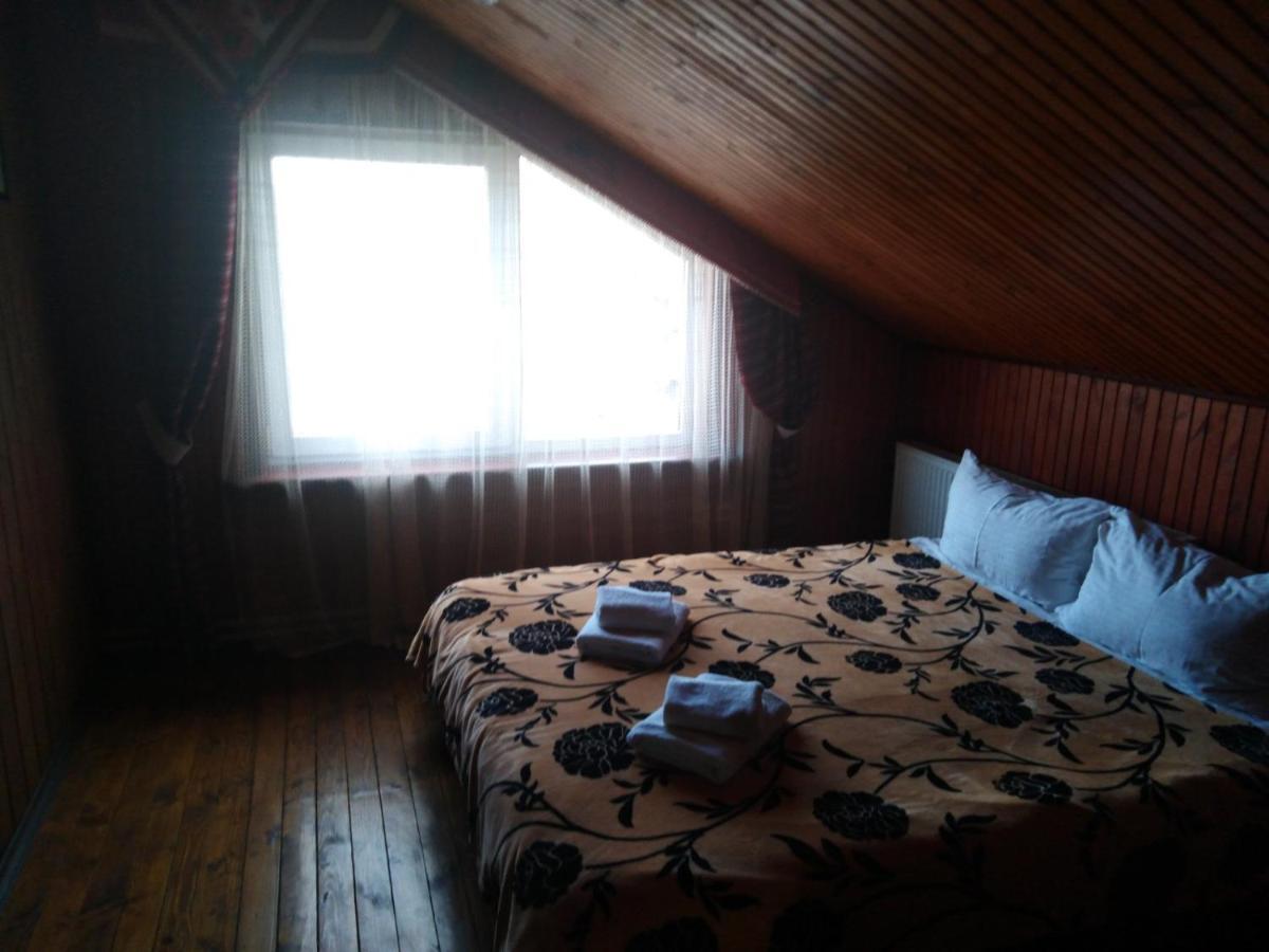 Guest House Lviv Eksteriør bilde