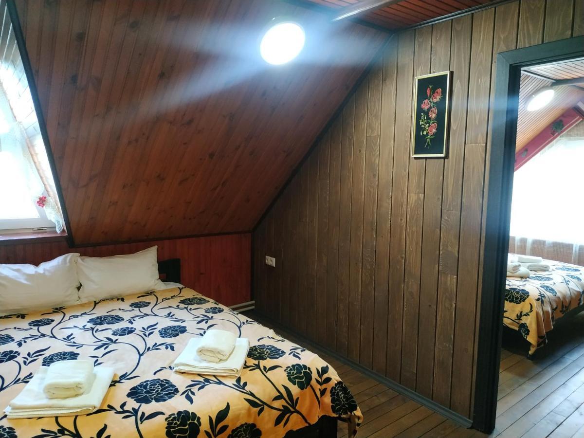 Guest House Lviv Eksteriør bilde